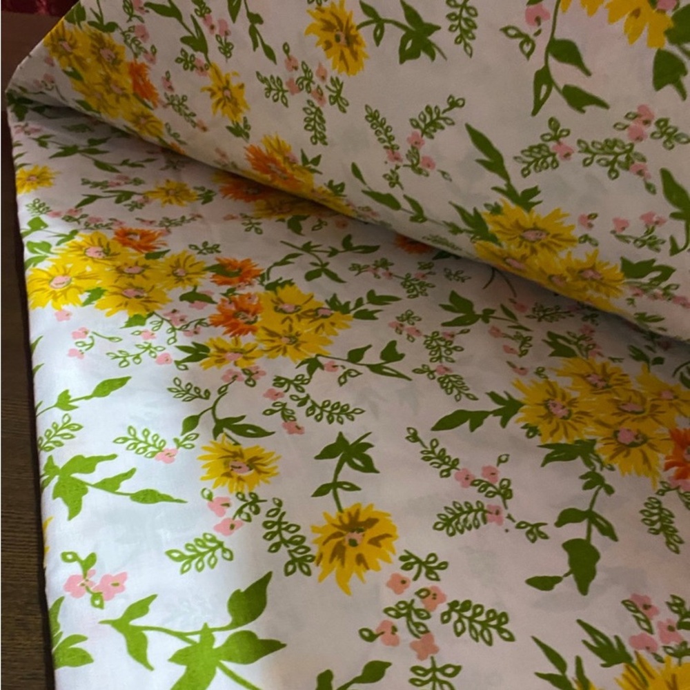 Lady Pepperell Presslin 303 50% Cotton 50% Polyester 108 x 110 King Size Flat